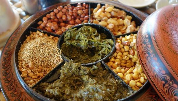 How to prepare Tea leaves for  Tea leaves salad in seven ways လက်ဖက်နှပ်နည်း(၇)မျိူး